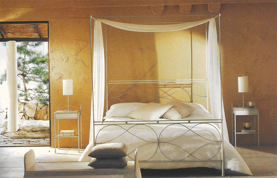 Cantori, postelja Raphael, Italija