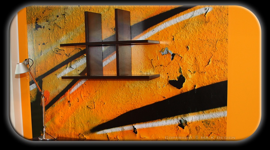 Fototapeta in domiselen knjižni regal